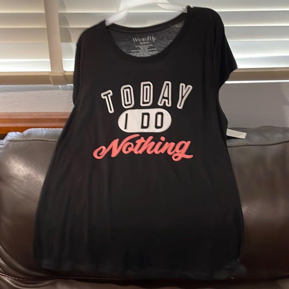 Black tshirt